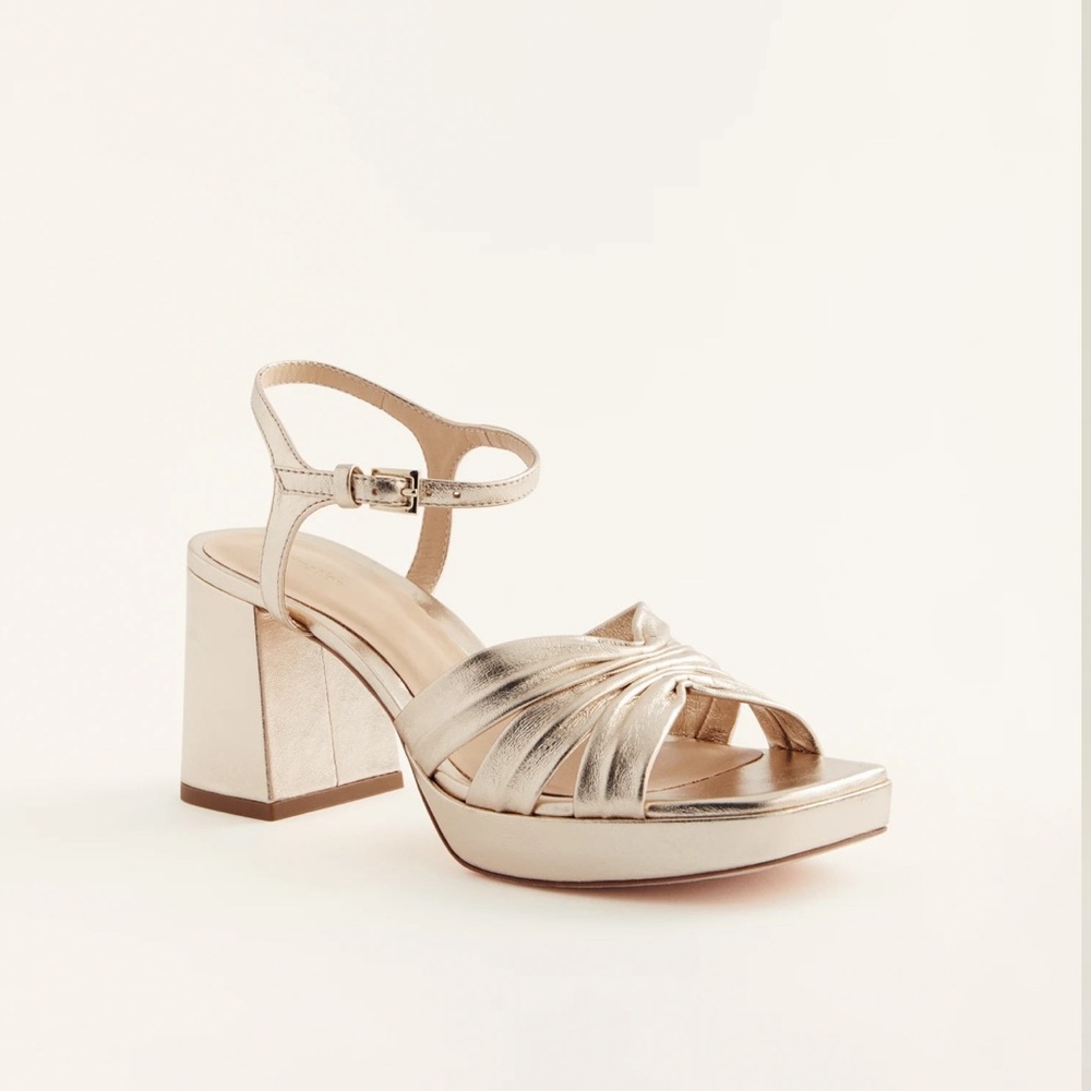 Reformation Maize Platform Sandal in Gold. Size 9.5